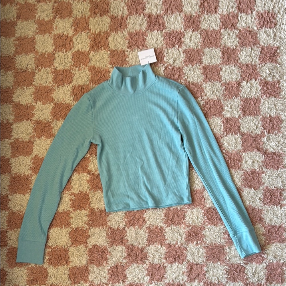 American Eagle light blue mockneck shirt